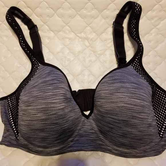 Maidenform Other - Maidenform 38DD sports bra &/or bra